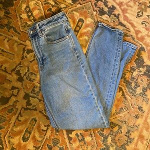 Y2K High Waisted American Eagle Jeans